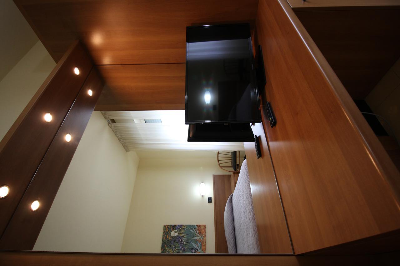 Hotel Italia Окиобело Екстериор снимка