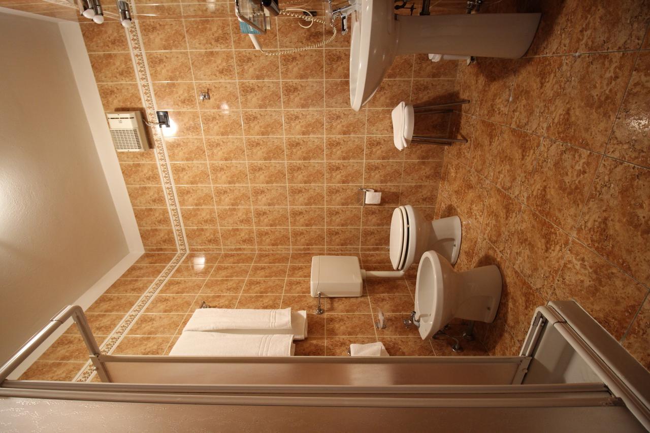 Hotel Italia Окиобело Екстериор снимка